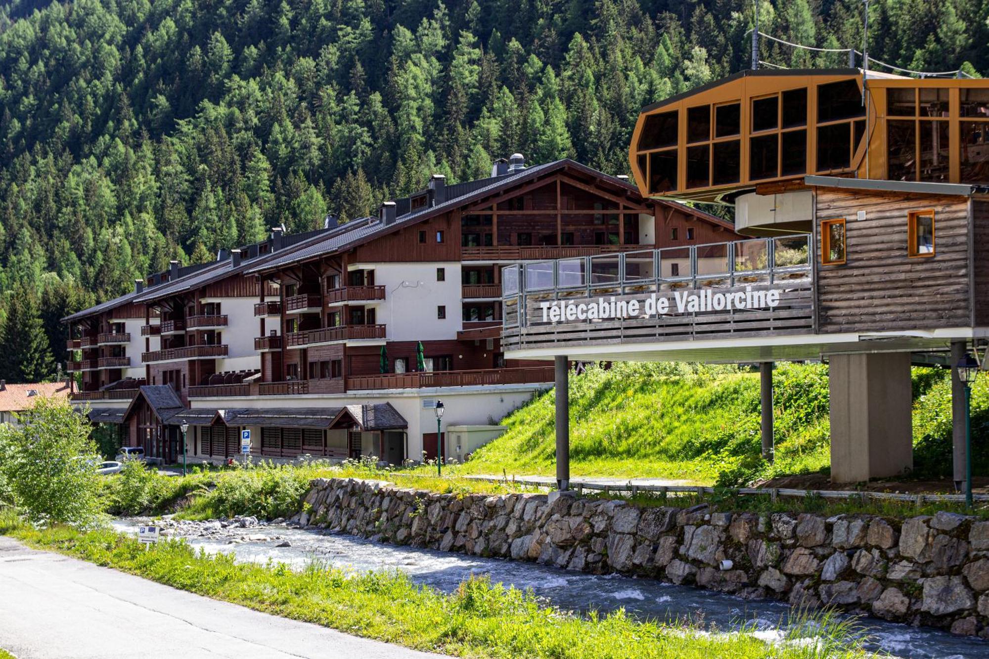 Dormio Resort Les Portes Du Mont Blanc Валлорсін Екстер'єр фото