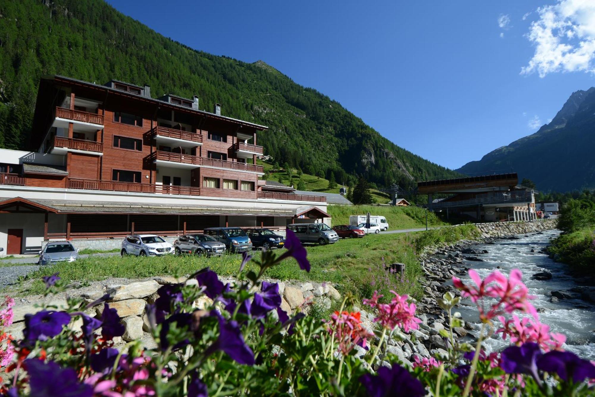 Dormio Resort Les Portes Du Mont Blanc Валлорсін Екстер'єр фото